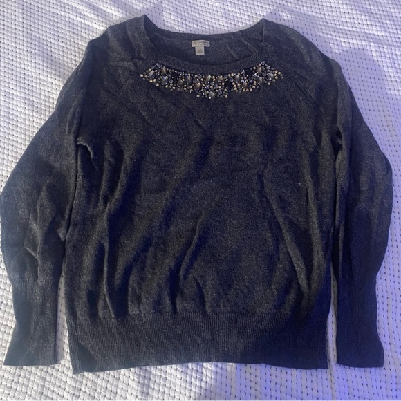 Halogen 100% Cashmere Women’s Size Medium Gray Grey Crew Neck Sweater Jewel M - Picture 1 of 5